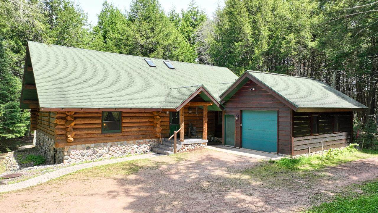 720 Staehling Rd - Photo 1