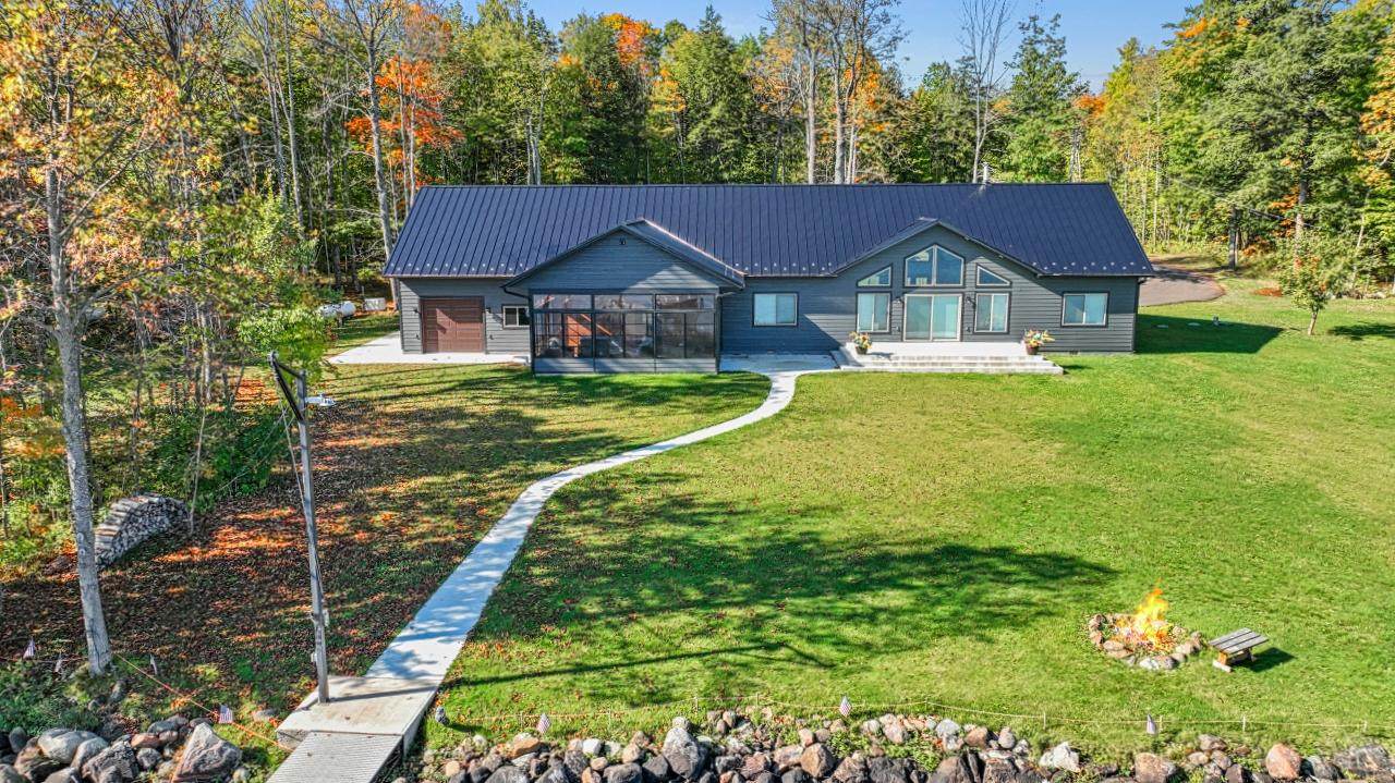 https://bt-photos.global.ssl.fastly.net/northwoods/orig_boomver_1_214445-2.jpg