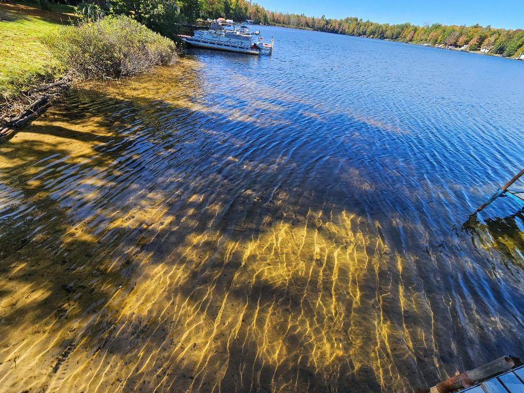 https://bt-photos.global.ssl.fastly.net/northwoods/orig_boomver_1_214505-2.jpg