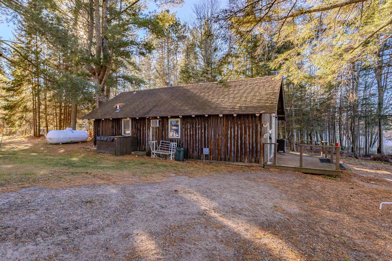 https://bt-photos.global.ssl.fastly.net/northwoods/orig_boomver_1_215581-2.jpg
