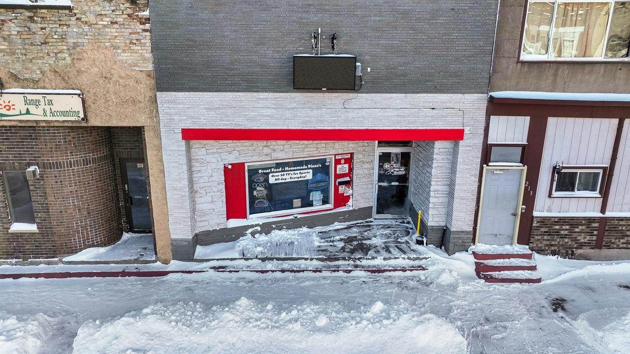 211 Silver St - Photo 1