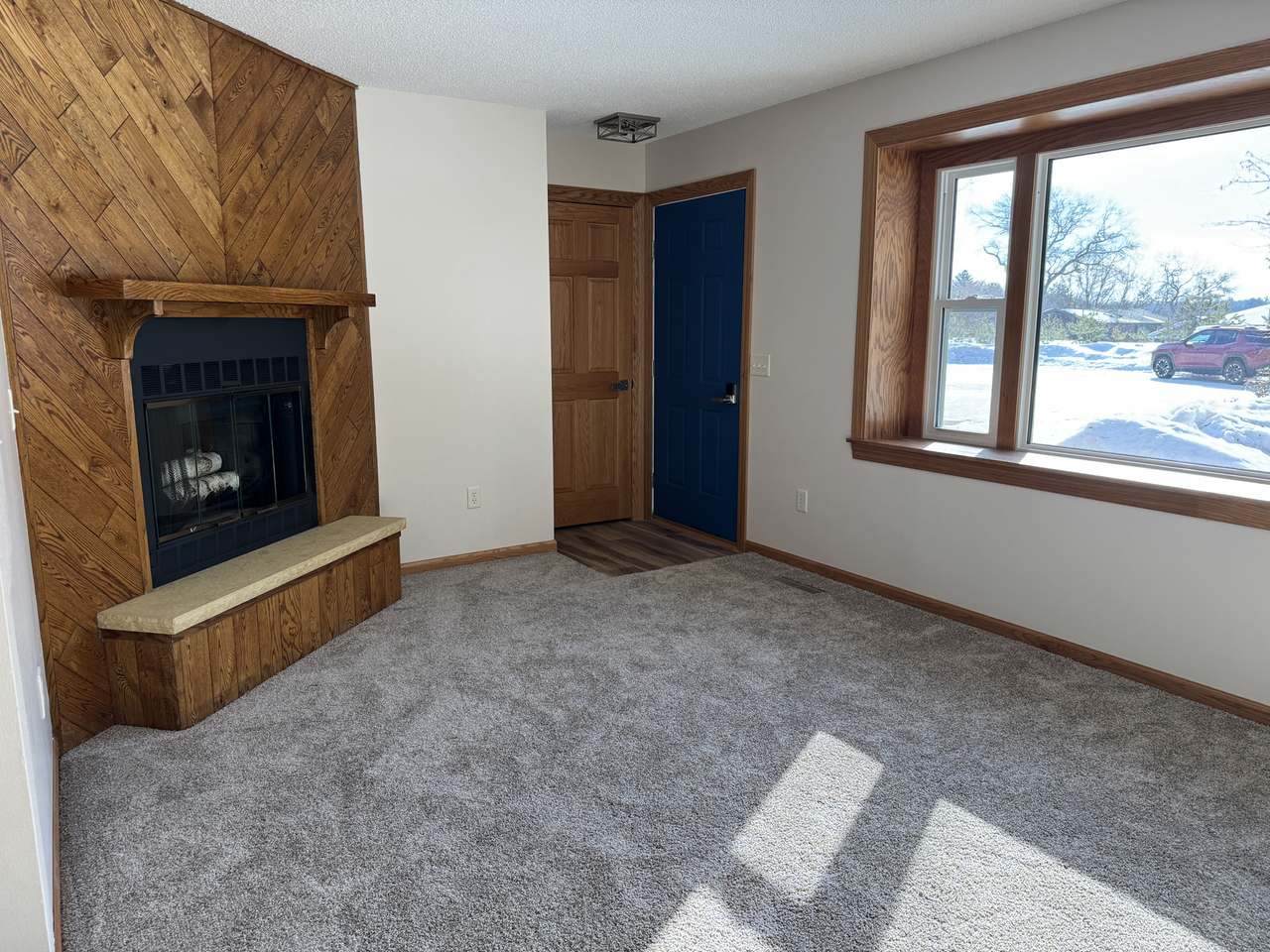 https://bt-photos.global.ssl.fastly.net/northwoods/orig_boomver_1_215779-2.jpg