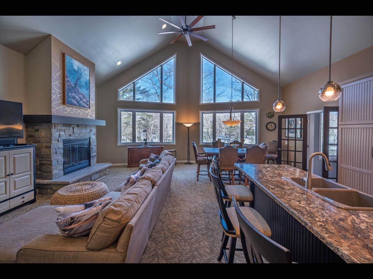 https://bt-photos.global.ssl.fastly.net/northwoods/orig_boomver_1_215867-2.jpg