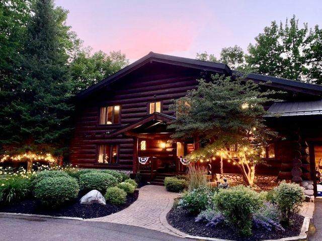 8780N Tapawingo Dr - Photo 1