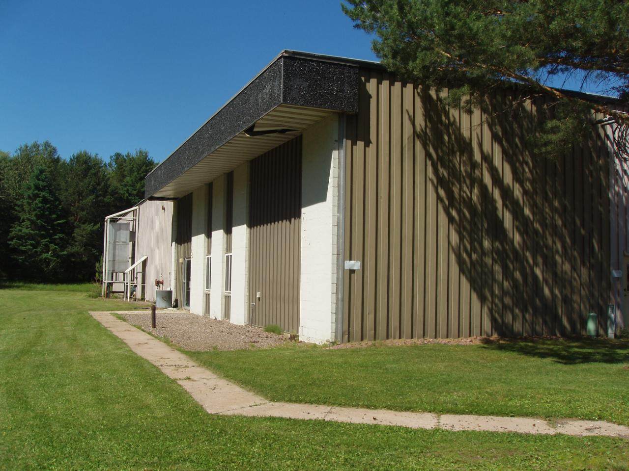 https://bt-photos.global.ssl.fastly.net/northwoods/orig_boomver_1_216003-2.jpg
