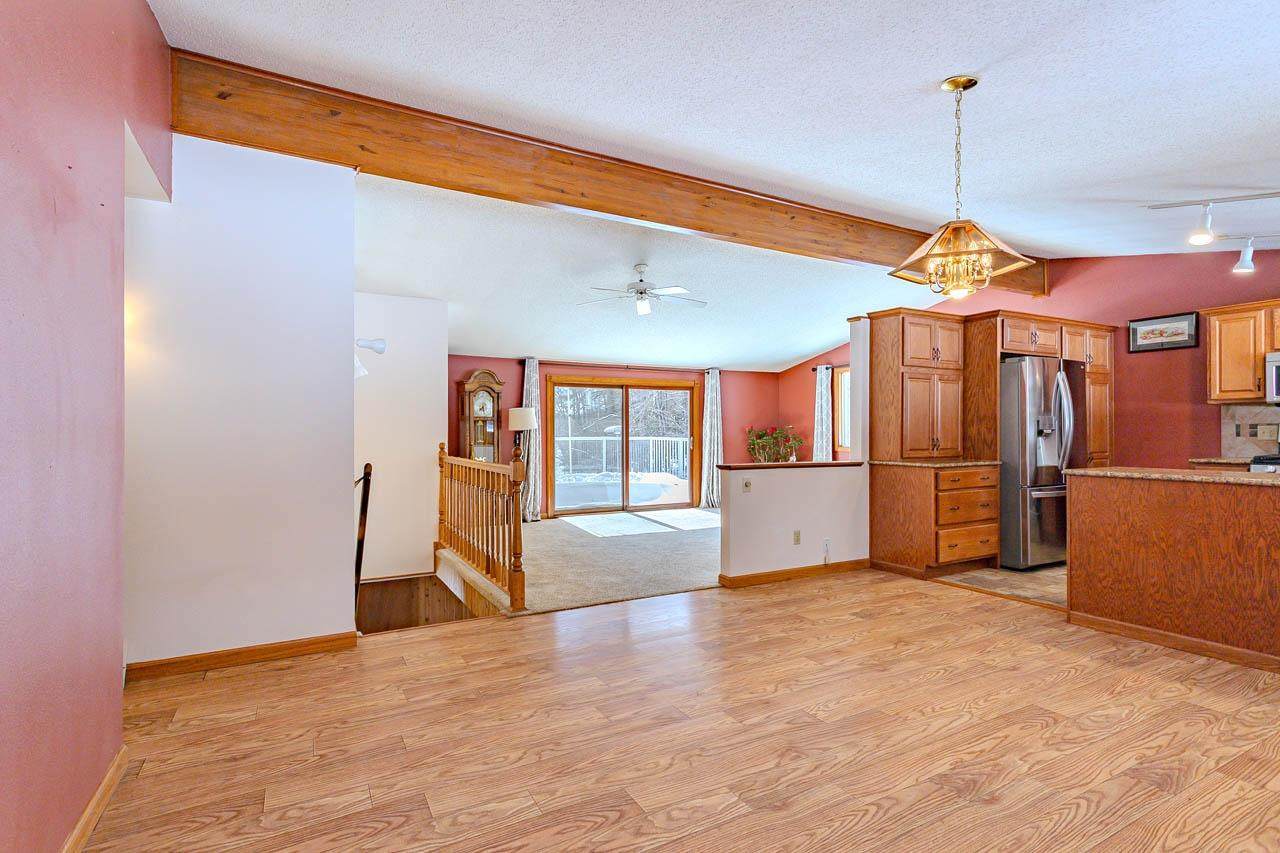 https://bt-photos.global.ssl.fastly.net/northwoods/orig_boomver_1_216095-2.jpg
