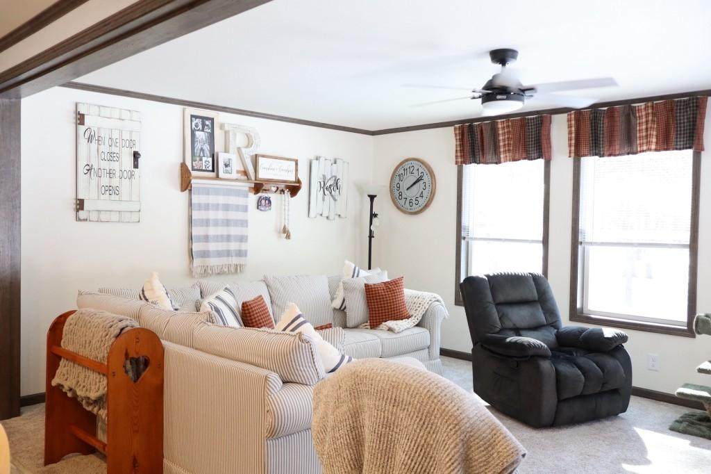 https://bt-photos.global.ssl.fastly.net/northwoods/orig_boomver_1_216096-2.jpg
