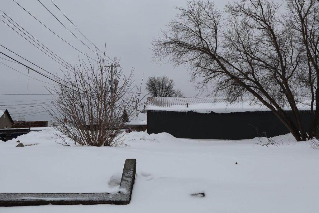 459 Division St - Photo 1