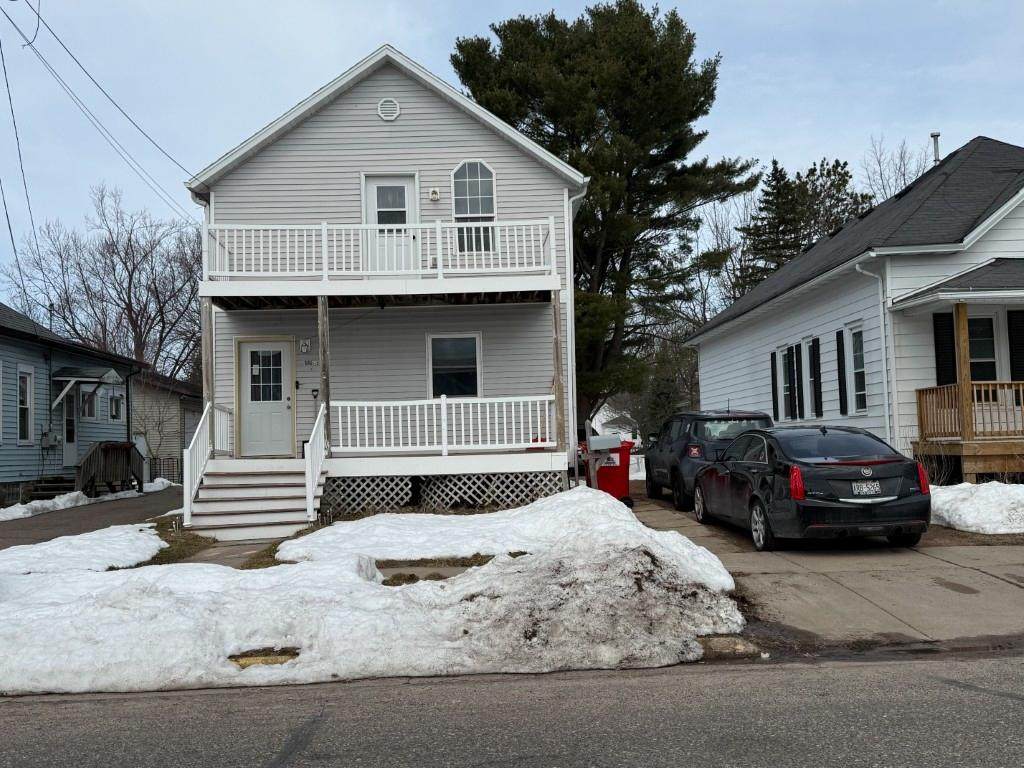 1016 4TH AVE - Photo 1
