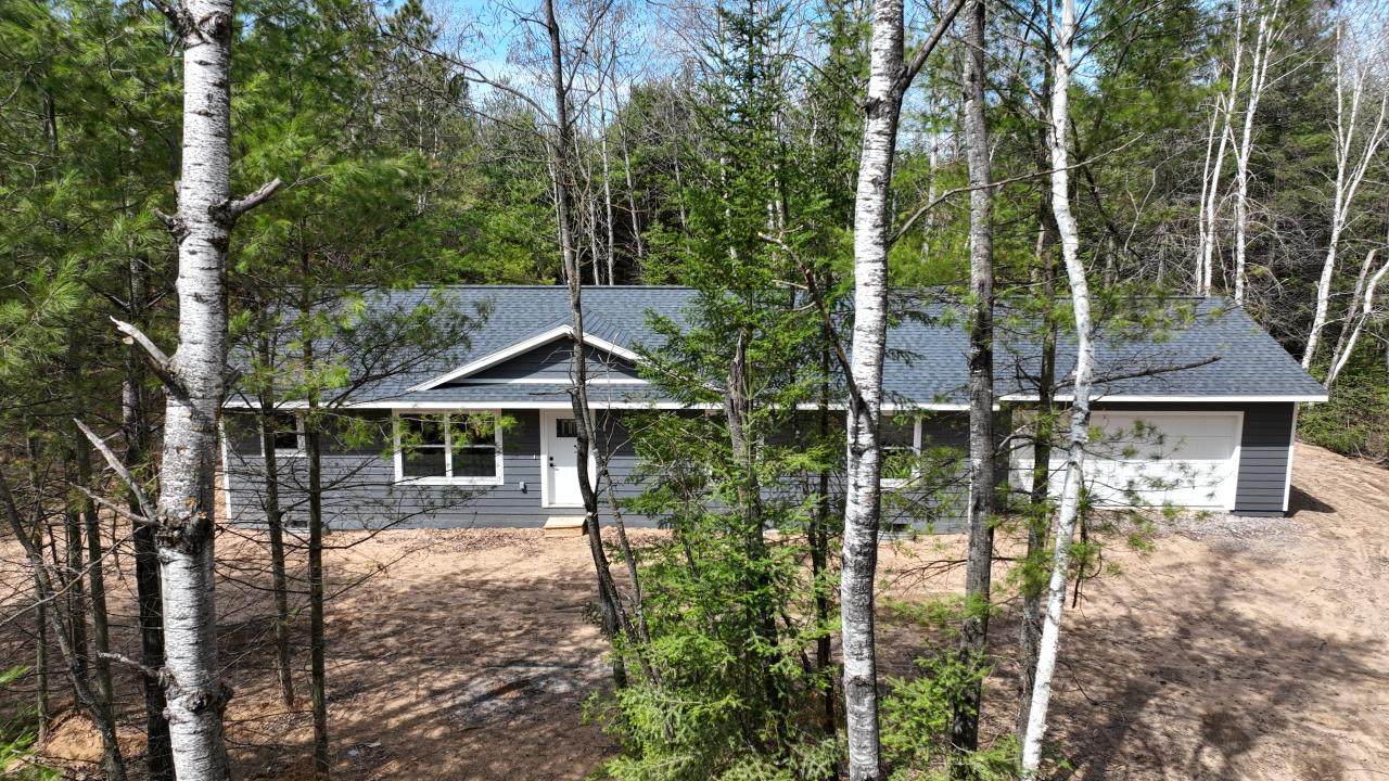 https://bt-photos.global.ssl.fastly.net/northwoods/orig_boomver_1_216578-2.jpg