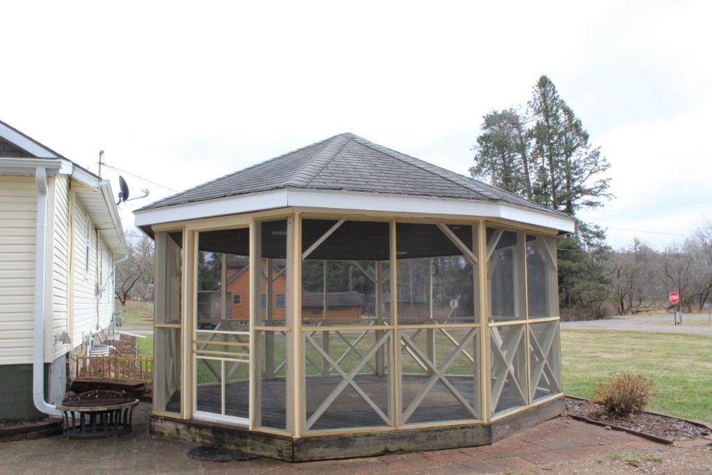 https://bt-photos.global.ssl.fastly.net/northwoods/orig_boomver_1_216583-2.jpg