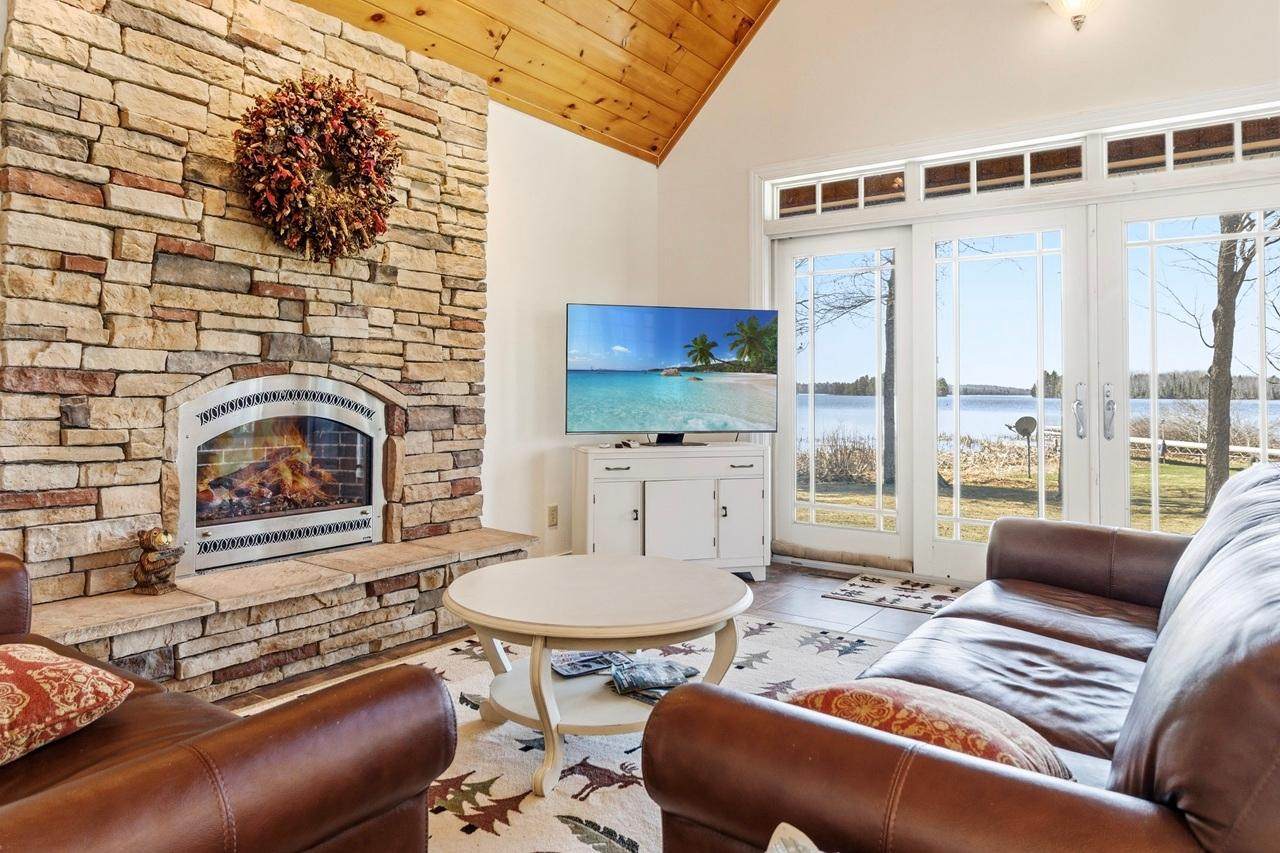 https://bt-photos.global.ssl.fastly.net/northwoods/orig_boomver_1_216613-2.jpg