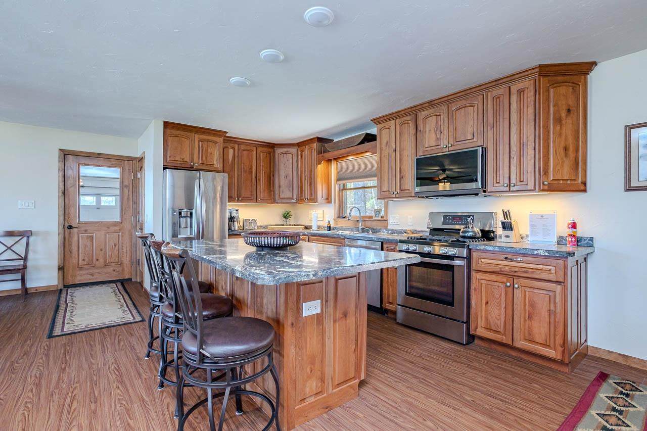 https://bt-photos.global.ssl.fastly.net/northwoods/orig_boomver_1_216724-2.jpg