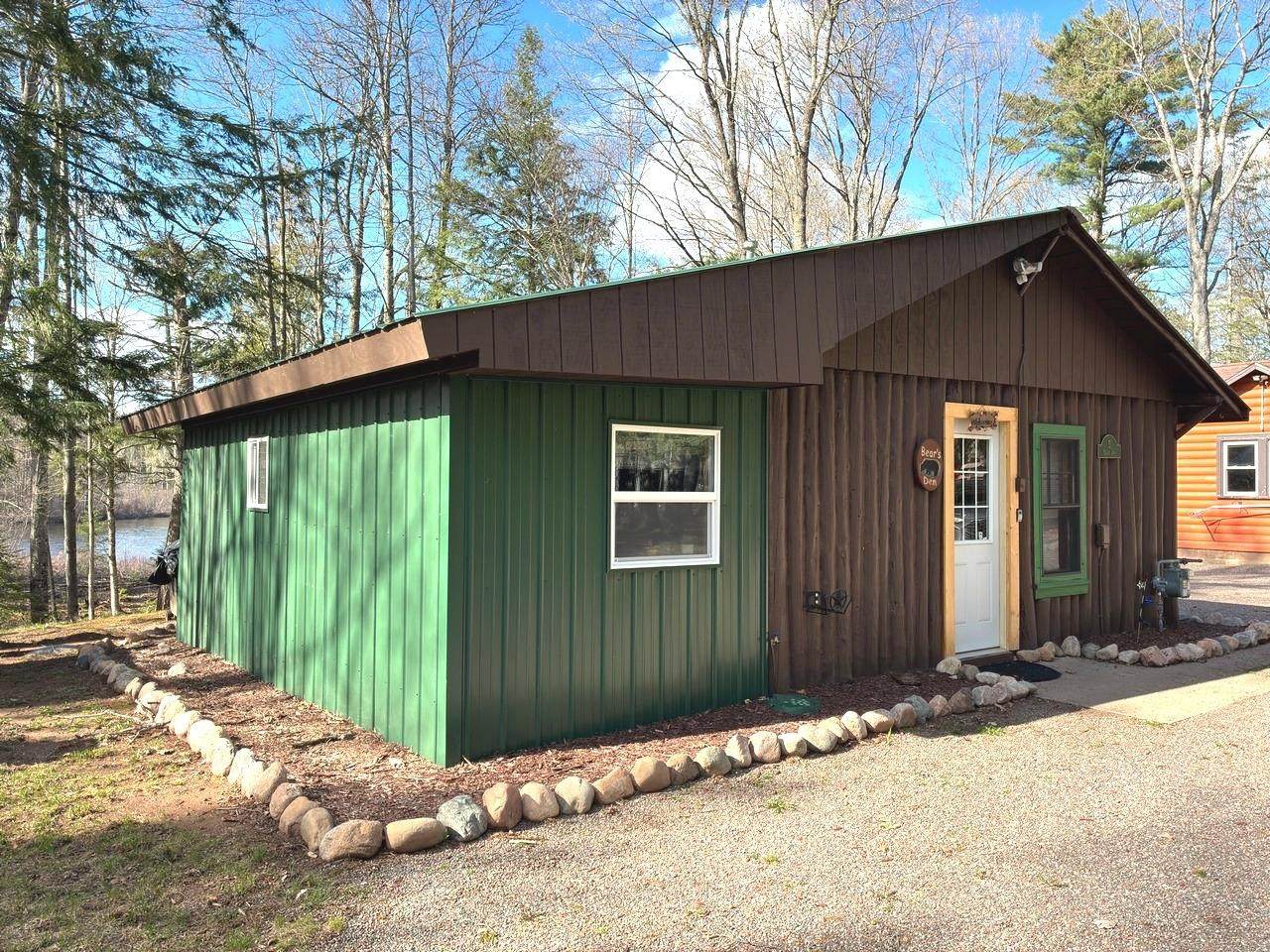https://bt-photos.global.ssl.fastly.net/northwoods/orig_boomver_1_216741-2.jpg