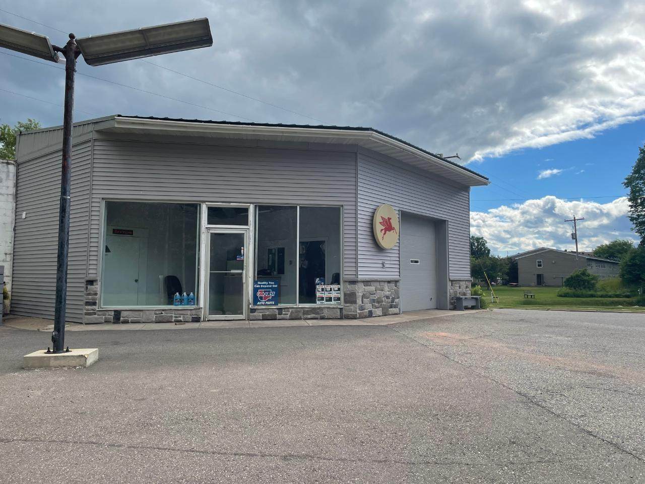 311 Hwy 8 - Photo 1