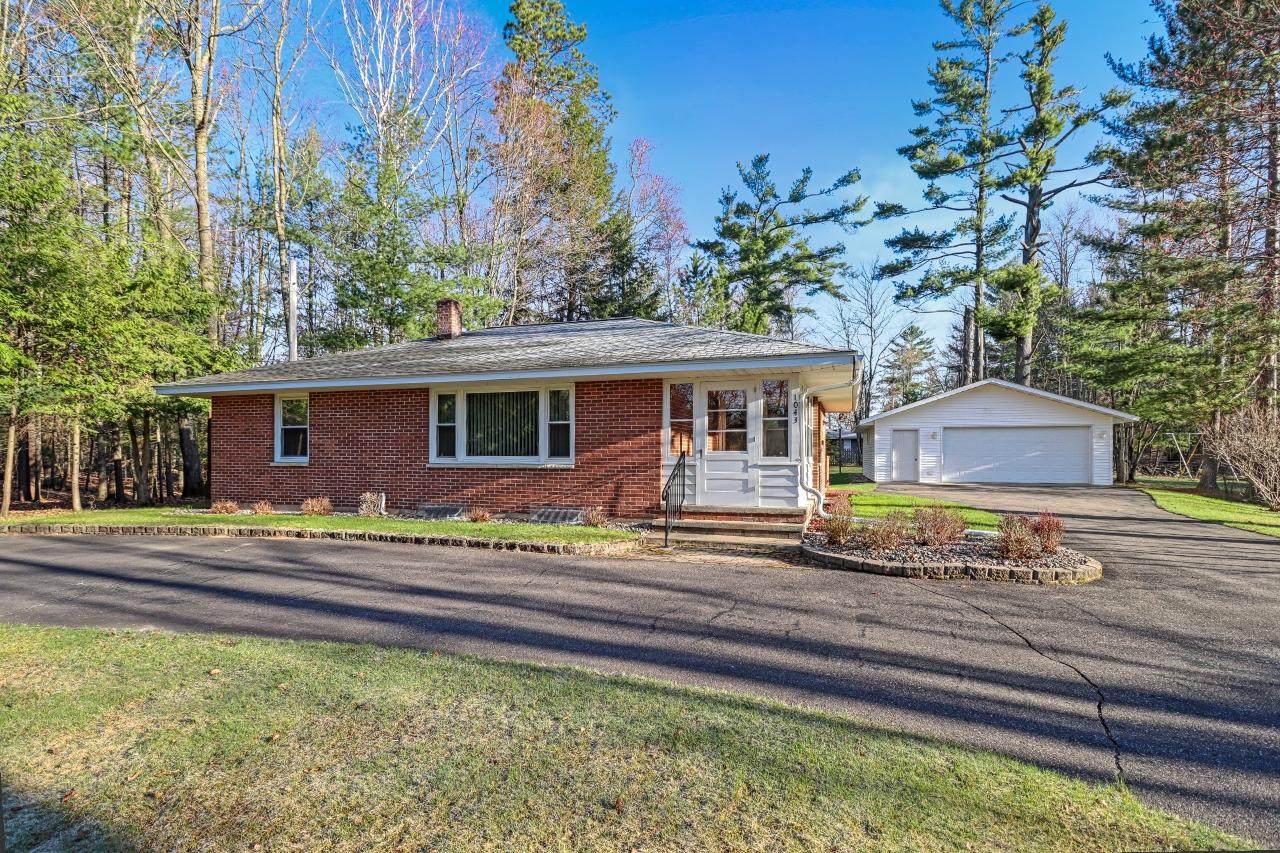 https://bt-photos.global.ssl.fastly.net/northwoods/orig_boomver_1_216873-2.jpg