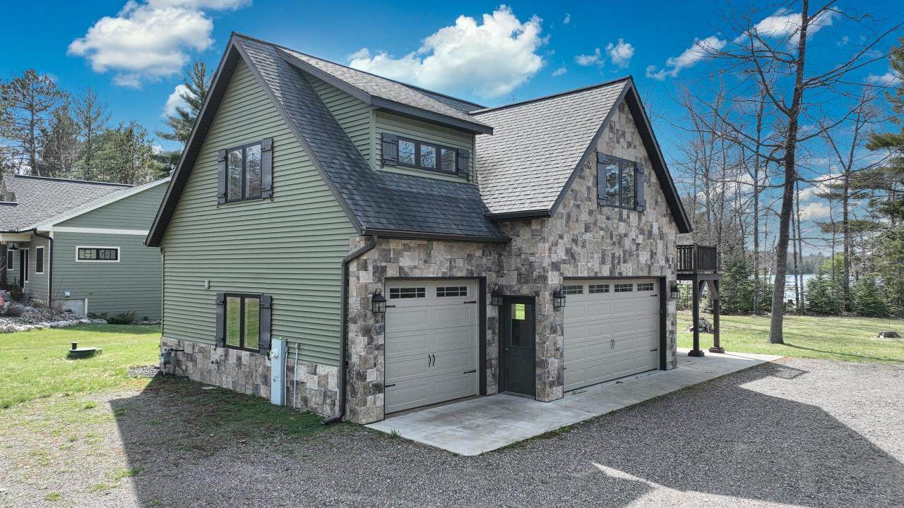 https://bt-photos.global.ssl.fastly.net/northwoods/orig_boomver_1_216965-2.jpg