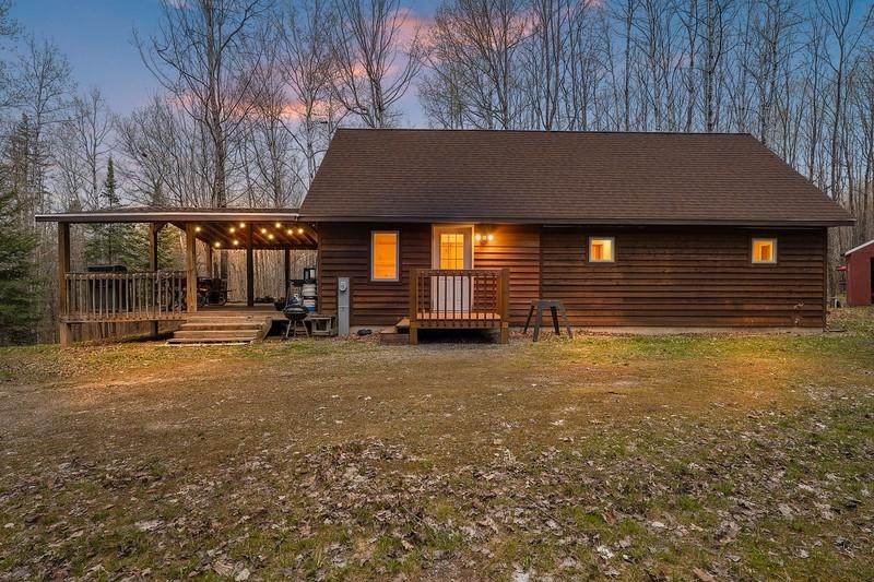 1458 Woodlawn Rd - Photo 1