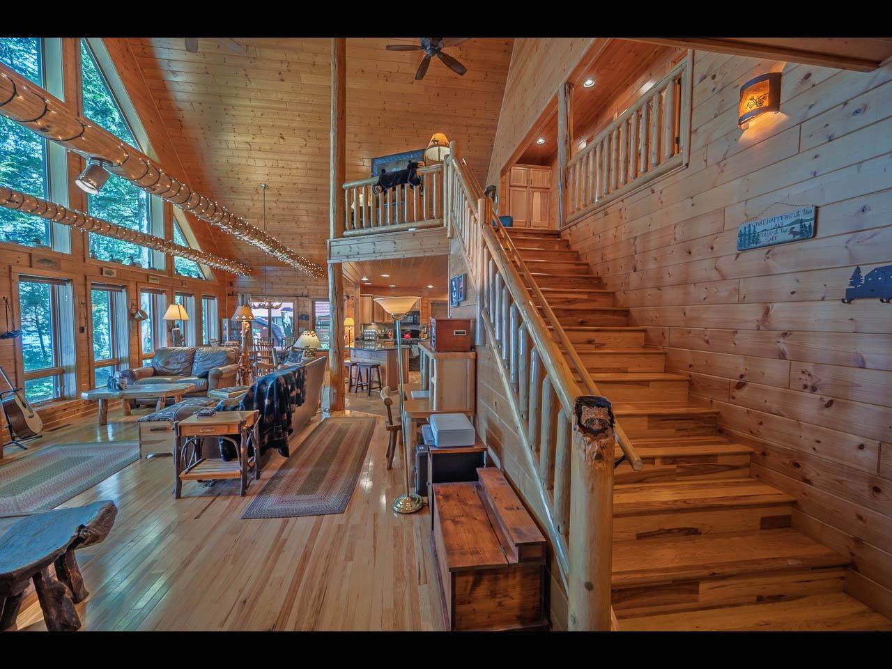 https://bt-photos.global.ssl.fastly.net/northwoods/orig_boomver_1_217039-2.jpg