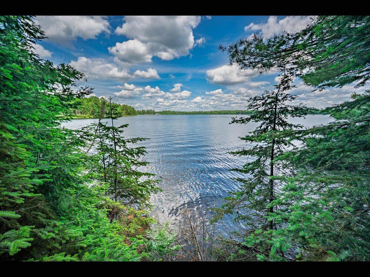 https://bt-photos.global.ssl.fastly.net/northwoods/orig_boomver_1_217173-2.jpg