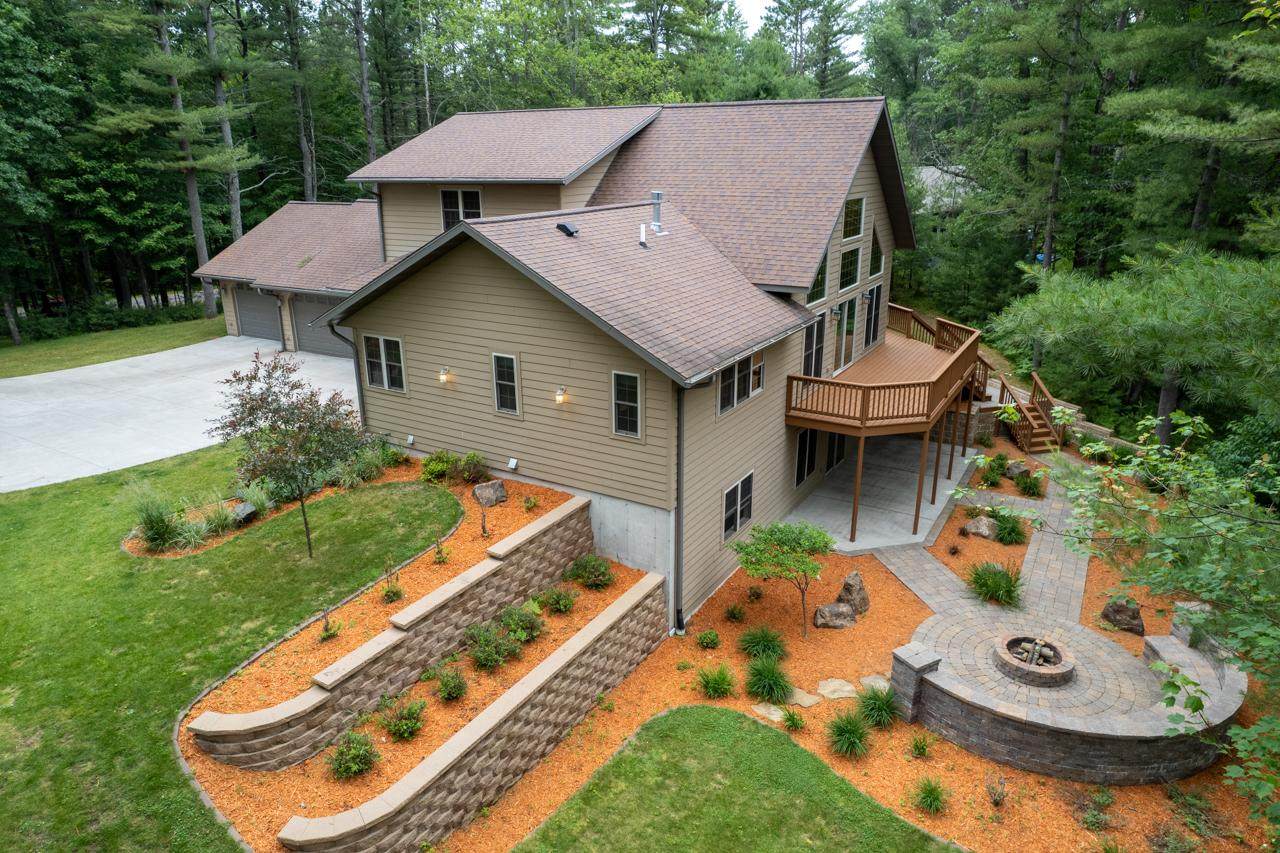 9958 Ridgewood Dr - Photo 1
