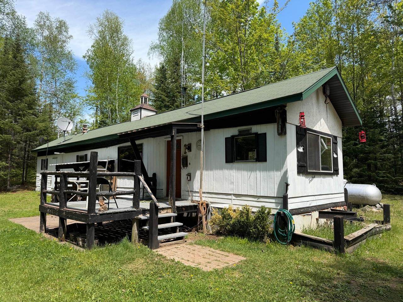 1375 Birch Rd - Photo 1
