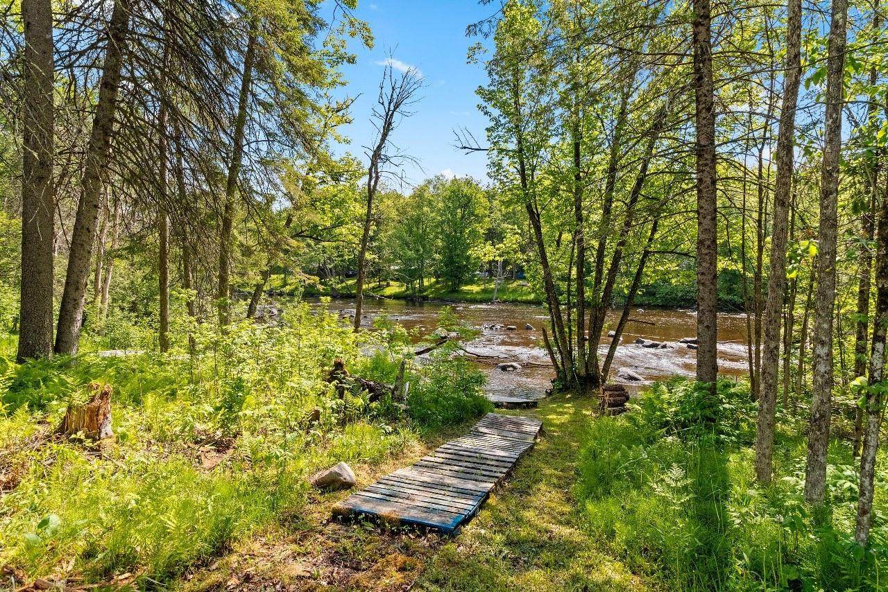 https://bt-photos.global.ssl.fastly.net/northwoods/orig_boomver_1_217649-2.jpg