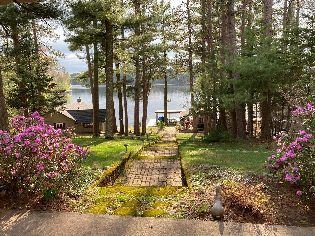 https://bt-photos.global.ssl.fastly.net/northwoods/orig_boomver_1_217910-2.jpg