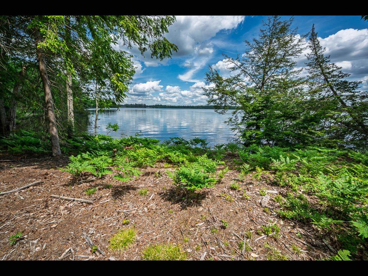 https://bt-photos.global.ssl.fastly.net/northwoods/orig_boomver_1_218140-2.jpg