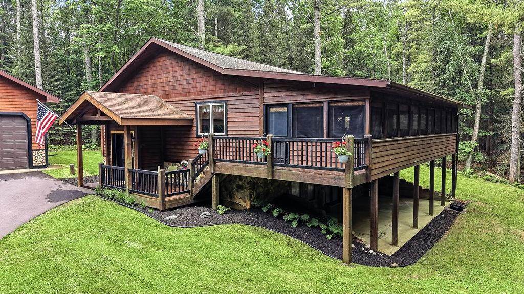 https://bt-photos.global.ssl.fastly.net/northwoods/orig_boomver_1_218273-2.jpg