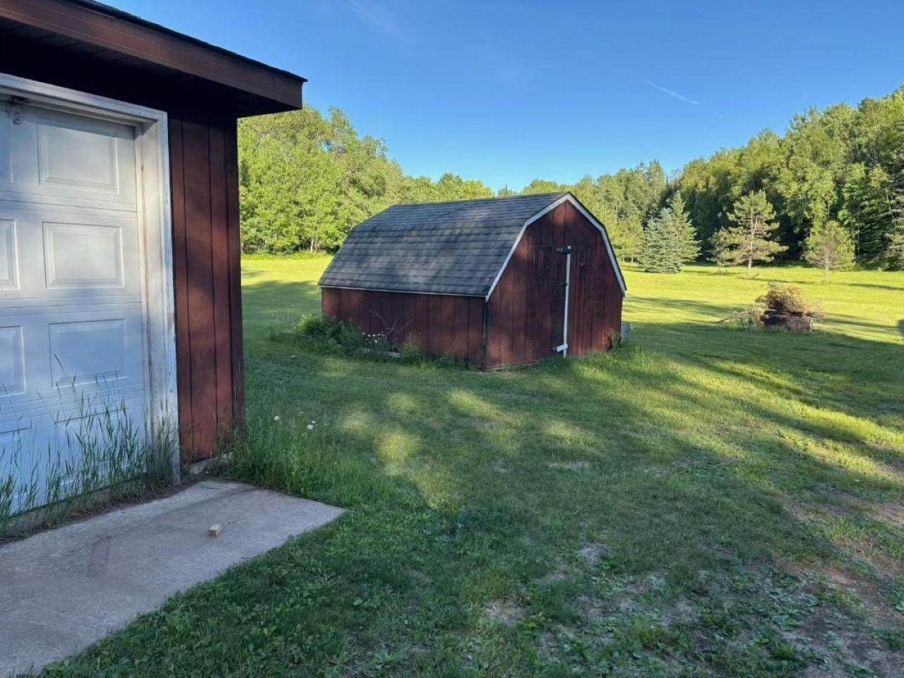 https://bt-photos.global.ssl.fastly.net/northwoods/orig_boomver_1_218279-2.jpg