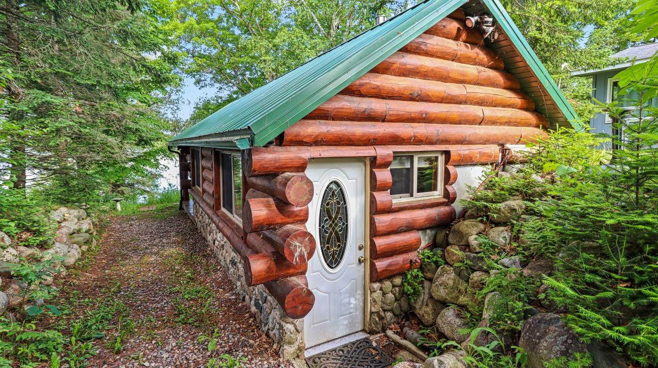 https://bt-photos.global.ssl.fastly.net/northwoods/orig_boomver_1_218450-2.jpg