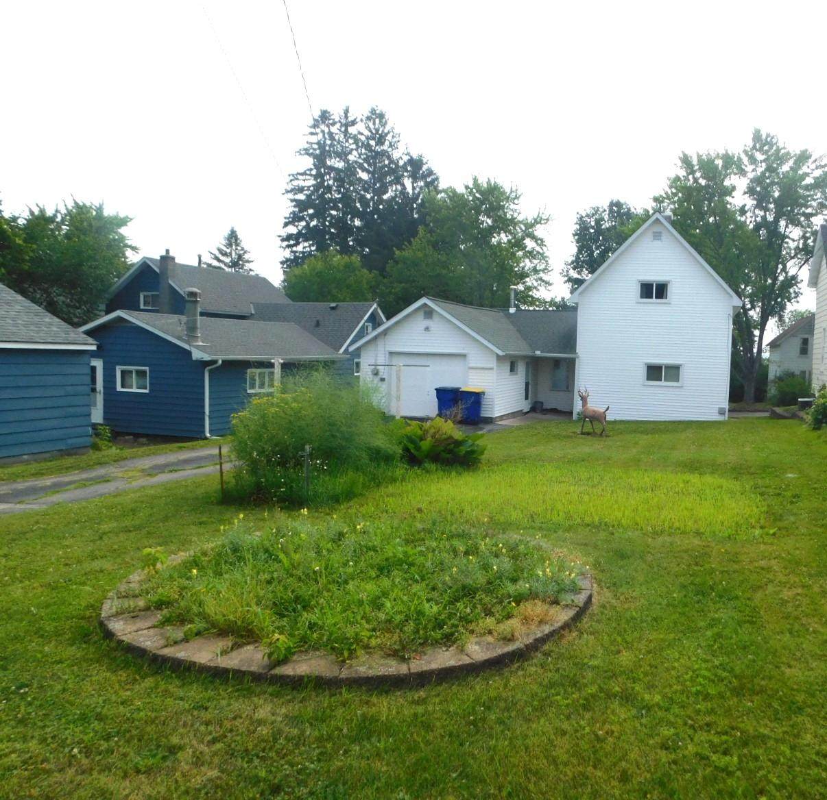 https://bt-photos.global.ssl.fastly.net/northwoods/orig_boomver_1_218584-2.jpg