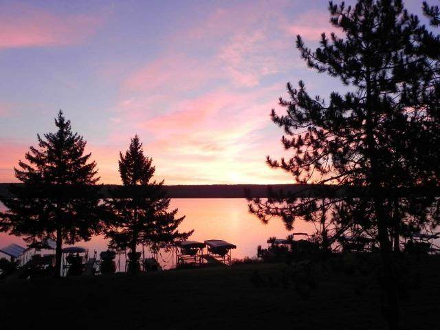 https://bt-photos.global.ssl.fastly.net/northwoods/orig_boomver_1_218664-2.jpg