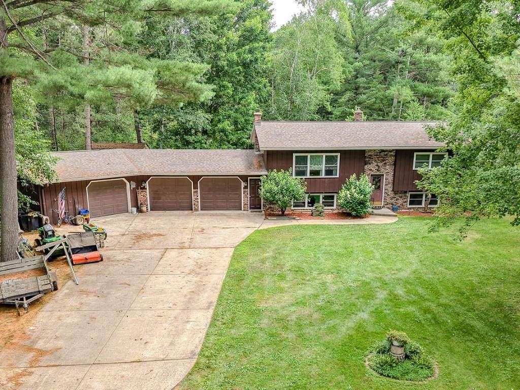 N832 Center Rd - Photo 1