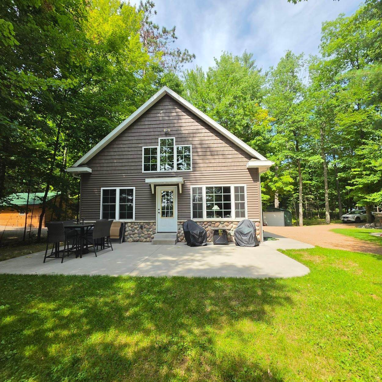 https://bt-photos.global.ssl.fastly.net/northwoods/orig_boomver_1_219066-2.jpg