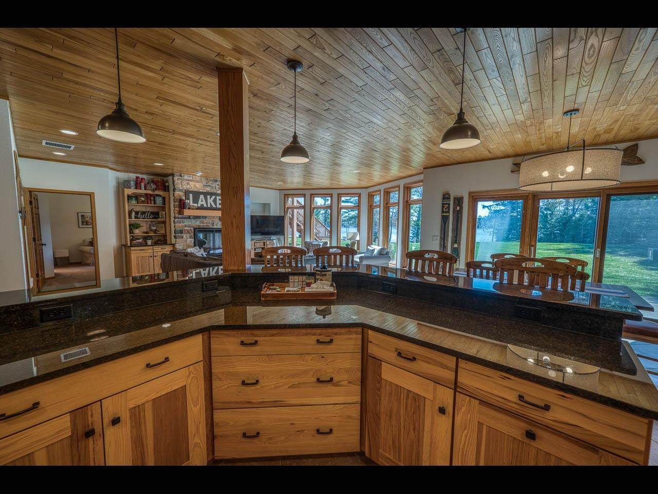 https://bt-photos.global.ssl.fastly.net/northwoods/orig_boomver_1_219366-2.jpg