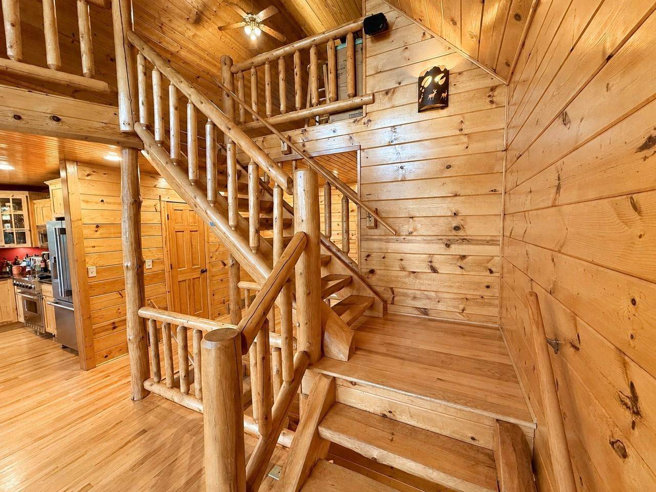 https://bt-photos.global.ssl.fastly.net/northwoods/orig_boomver_1_219476-2.jpg