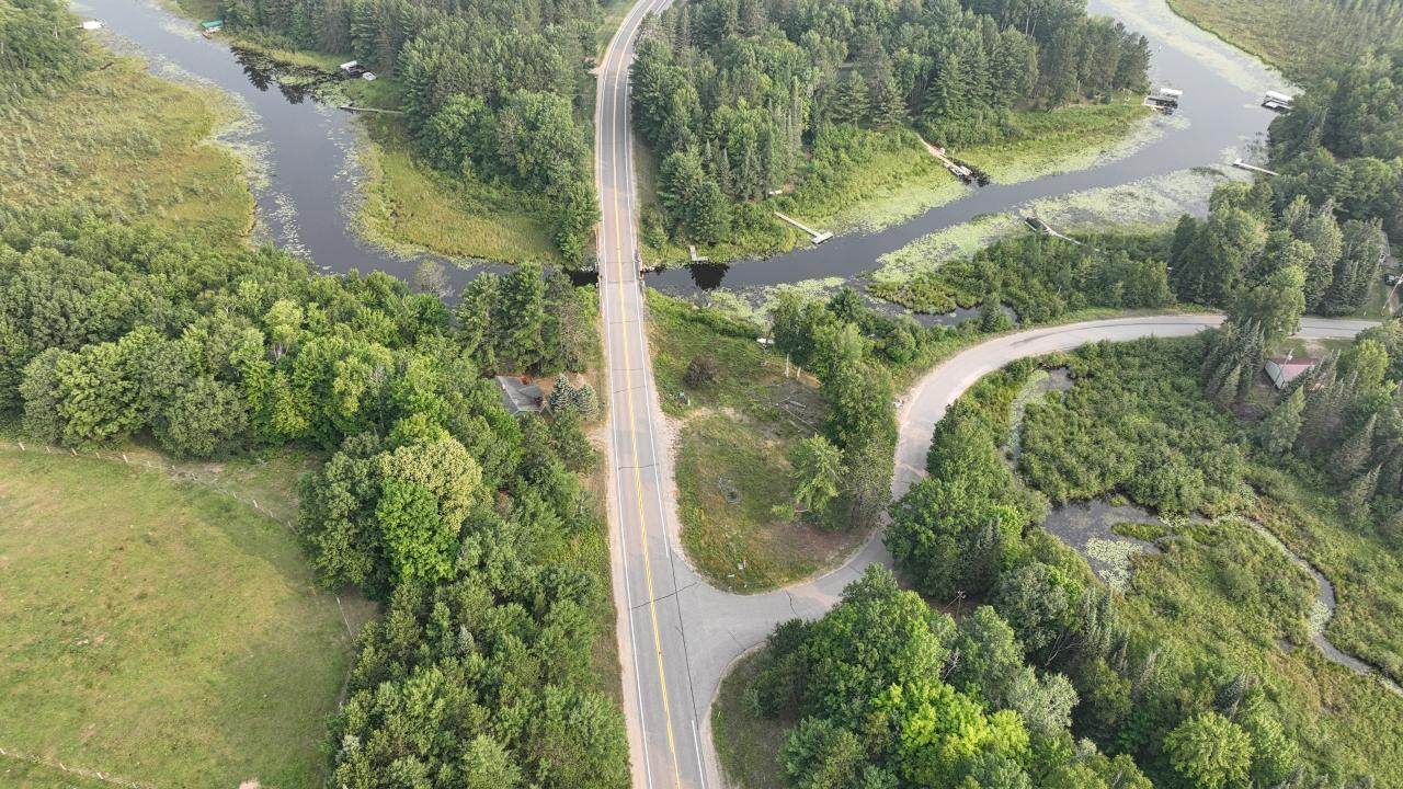 https://bt-photos.global.ssl.fastly.net/northwoods/orig_boomver_2_209806-2.jpg
