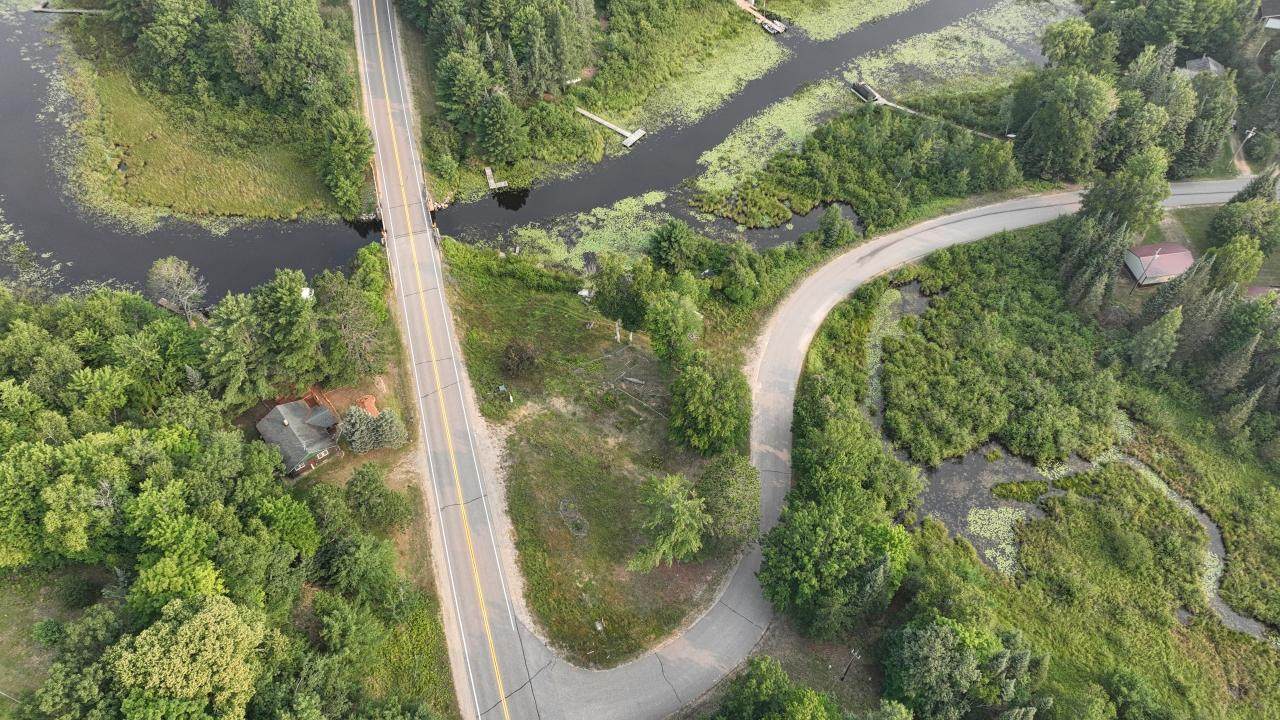 https://bt-photos.global.ssl.fastly.net/northwoods/orig_boomver_2_209806-2.jpg