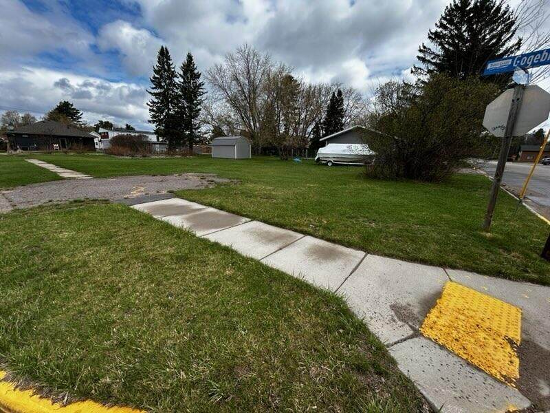 https://bt-photos.global.ssl.fastly.net/northwoods/orig_boomver_2_215717-2.jpg