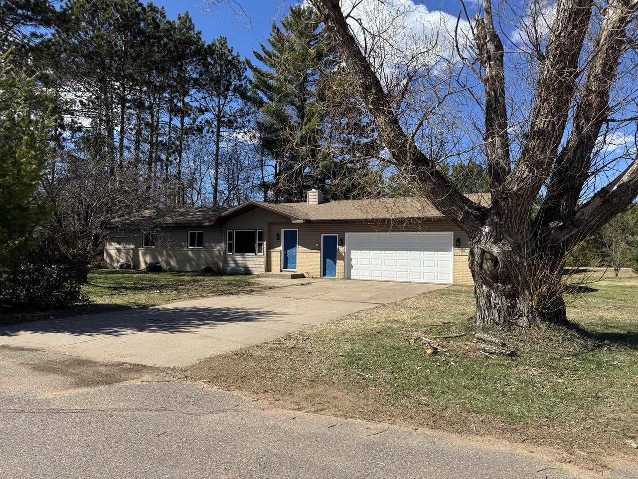 9803 Deer Trail Rd - Photo 1