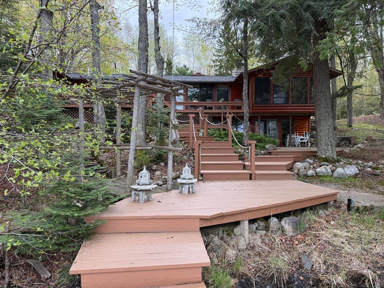 https://bt-photos.global.ssl.fastly.net/northwoods/orig_boomver_4_216171-2.jpg
