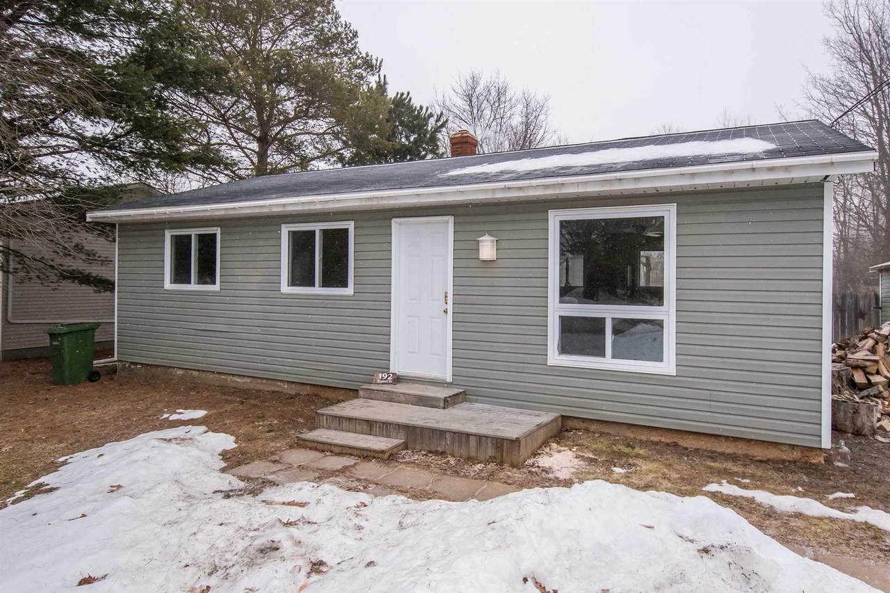 192 Foster Street - Photo 1