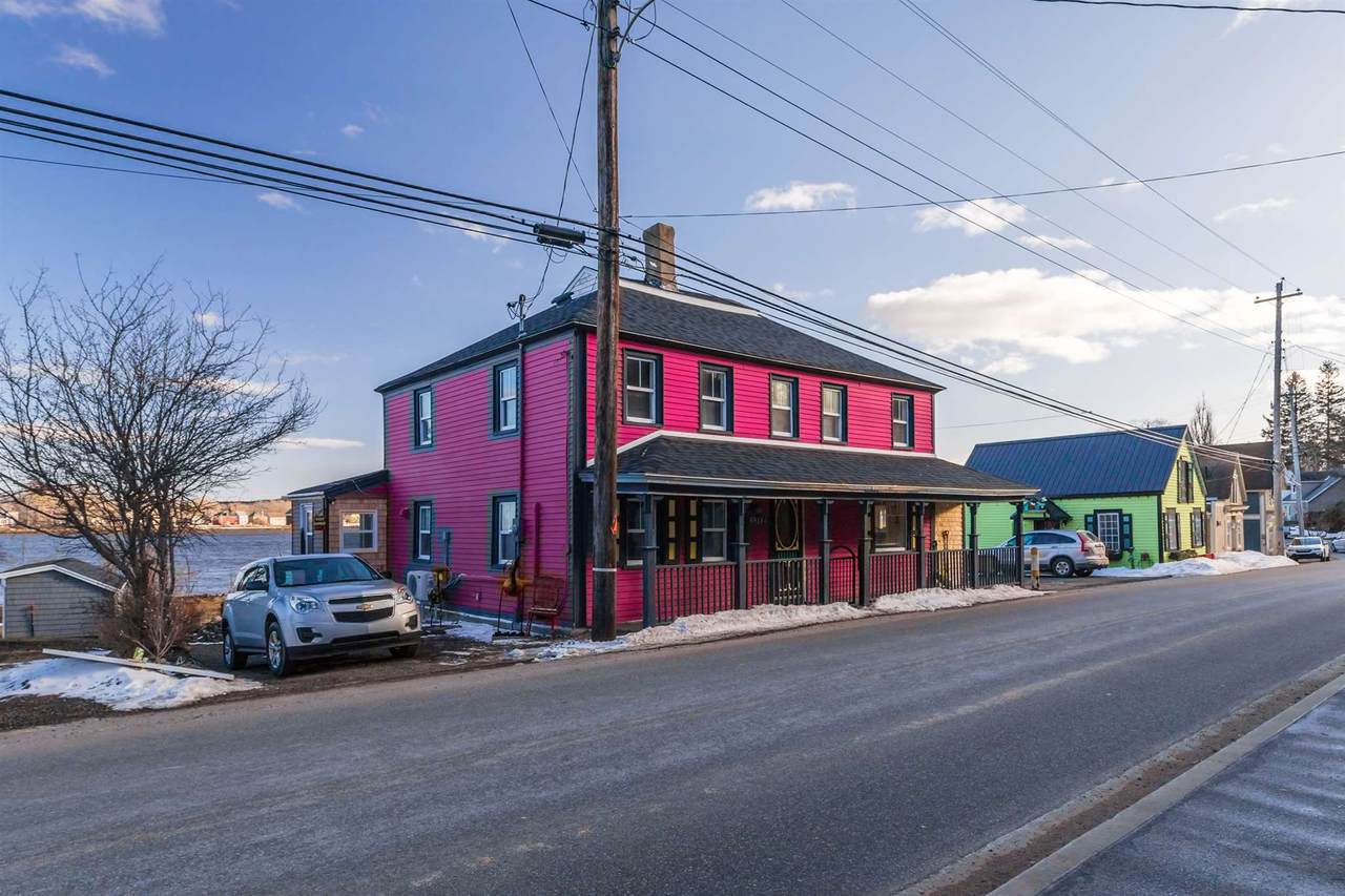 5378 Granville Road - Photo 1