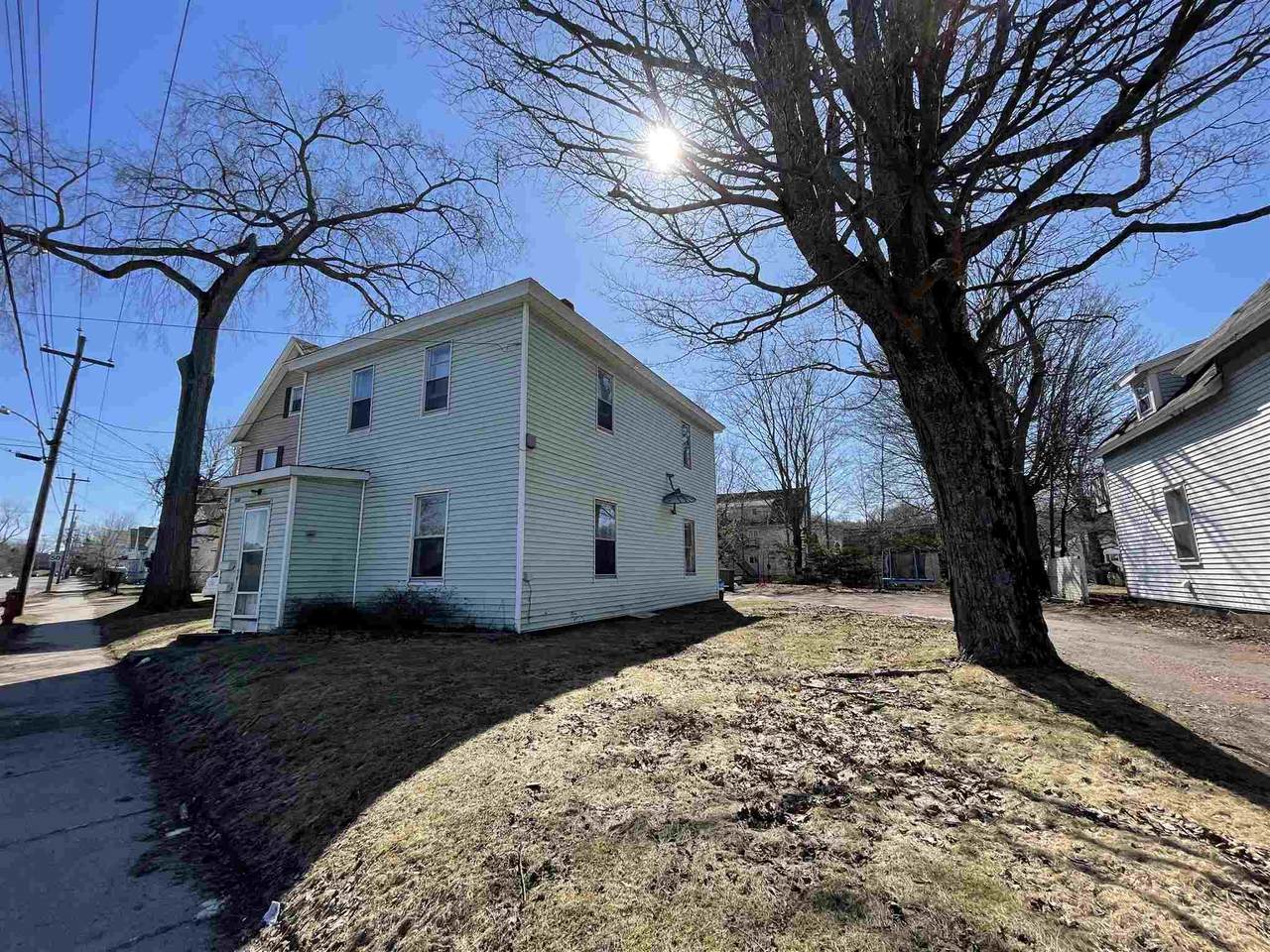 1140 Prince Street - Photo 1