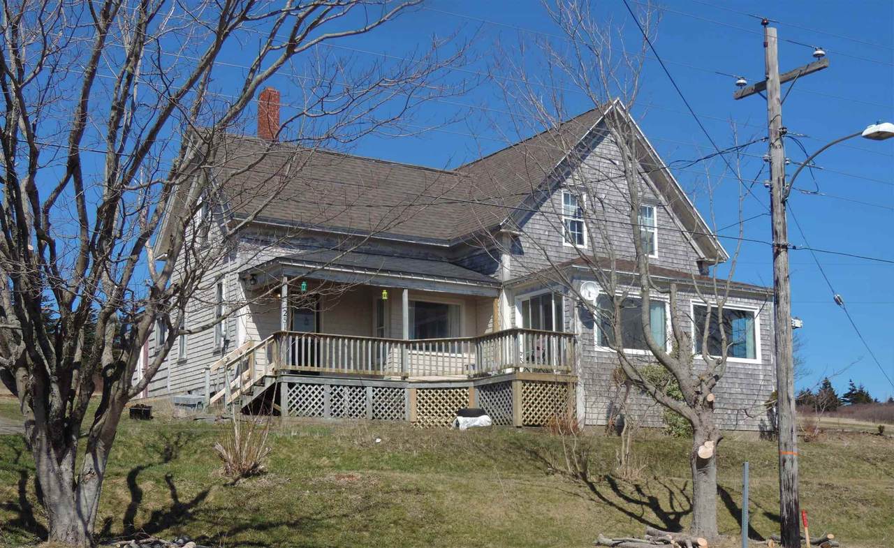 251 Highway 217 - Photo 1