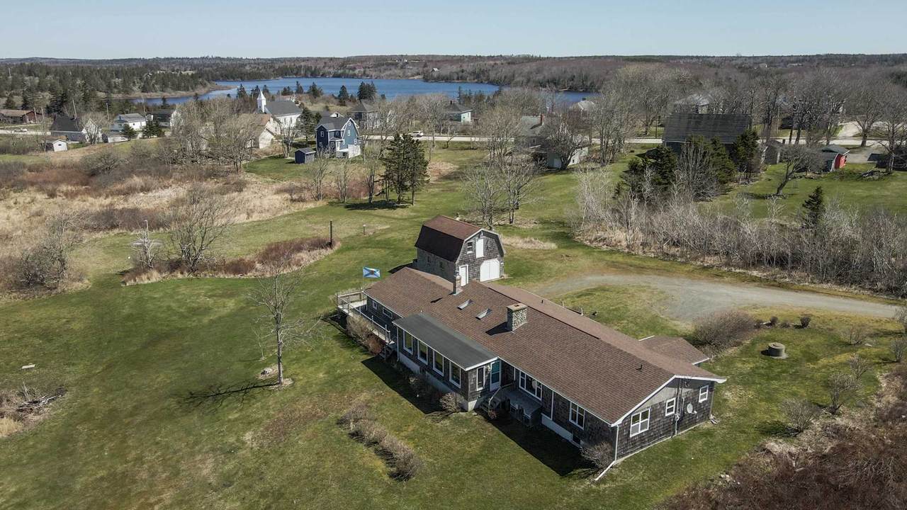 3393 Main Shore Road - Photo 1