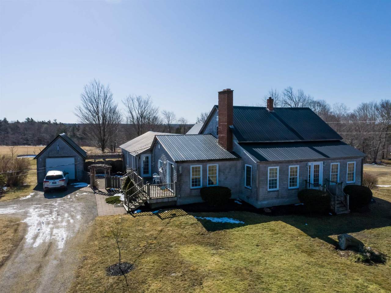 432 Riverdale Road - Photo 1