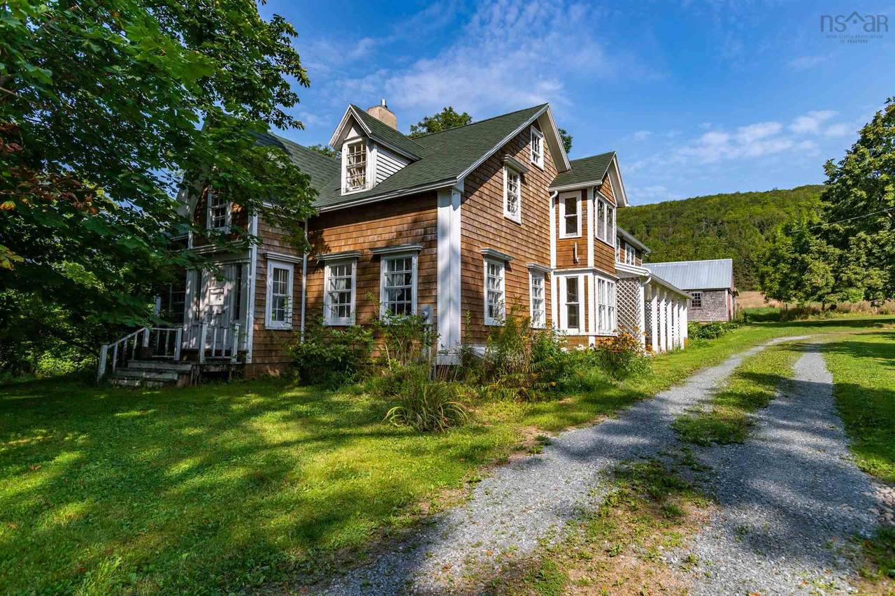 2591 Clarence Road - Photo 1